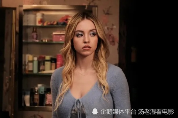 悉尼妹新片《丑闻》遭批评:上身太突出不够还原角色 悉尼妹新片《丑闻》遭批评:上身太突出不够还原角色