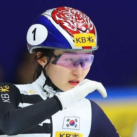 迷你世界能量剑怎么做？2026最新合成配方+材料速刷全攻略