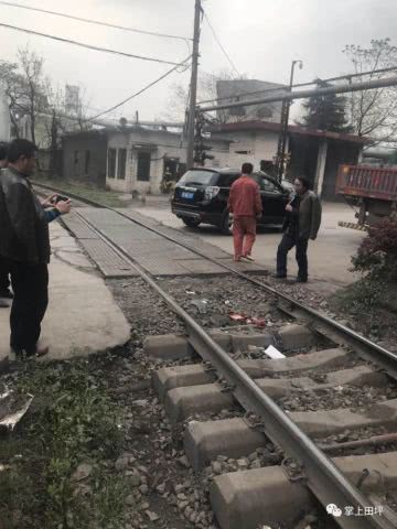 碧梨跟踪狂铁轨附近慢跑时遭列车撞击身亡 碧梨跟踪狂铁轨附近慢跑时遭列车撞击身亡