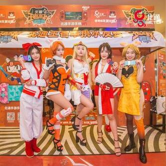 不知火舞coser完美还原角色