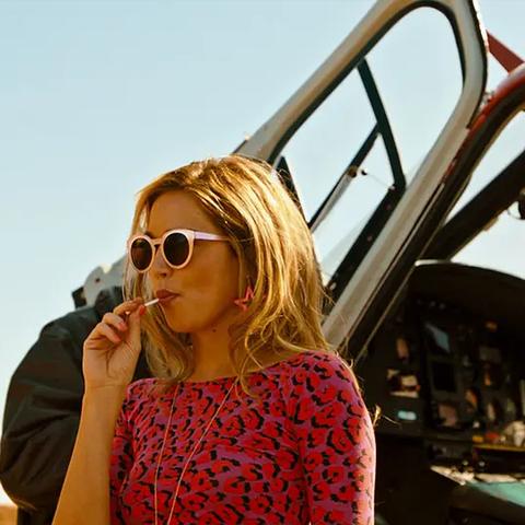 《红色沙漠》实体盘遭恶搞！猛男翘臀网友笑疯