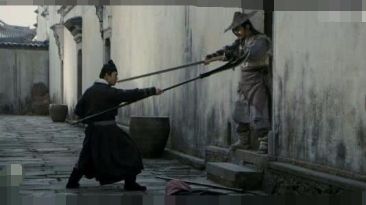 降龙之剑是单机还是网游？深度解析职业搭配与连招实战技巧