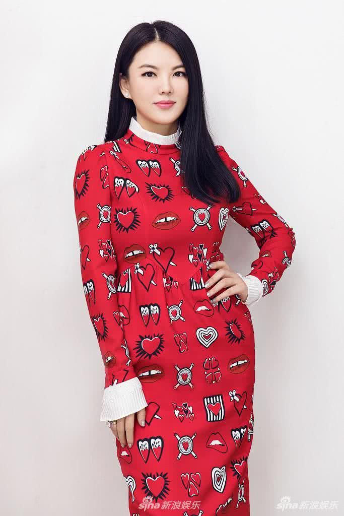 李湘照片类型大揭秘，如何从她的时尚造型中汲取灵感并解决日常穿搭难题？