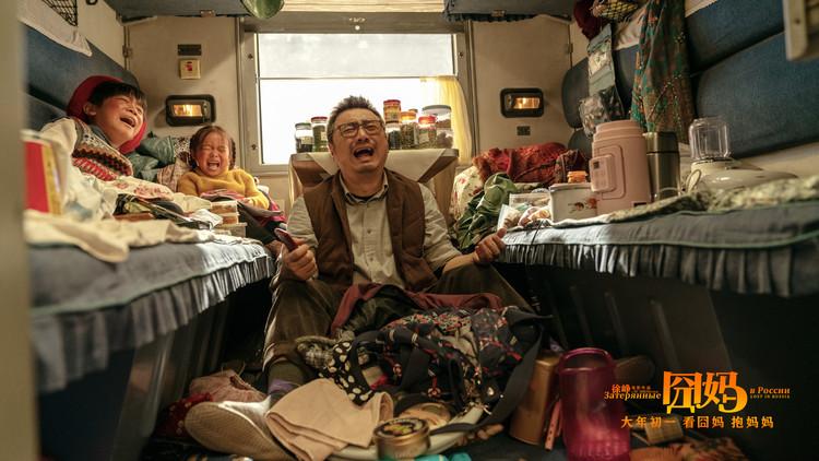 囧妈豆瓣7.1猫眼8.9，同片不同分玄机何在？春节档电影评分指南